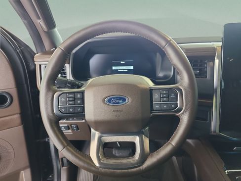 Certified 2022 Ford Expedition King Ranch RWD image 9