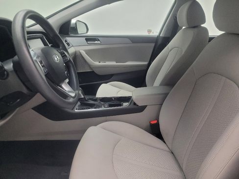 Used 2018 Hyundai Sonata ECO FWD image 17