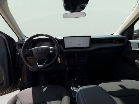 New 2025 Ford Maverick XL image 19