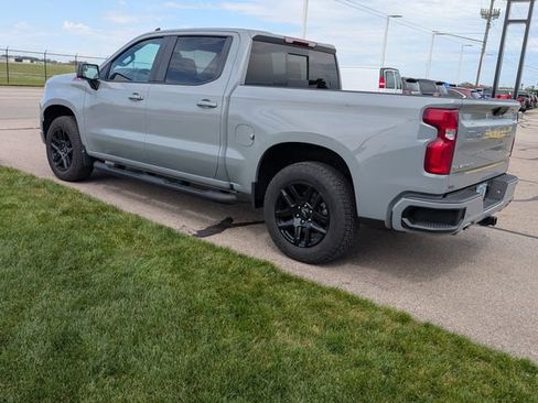 Used 2024 Chevrolet Silverado 1500 RST w/ Convenience Package II AWD/4WD image 9