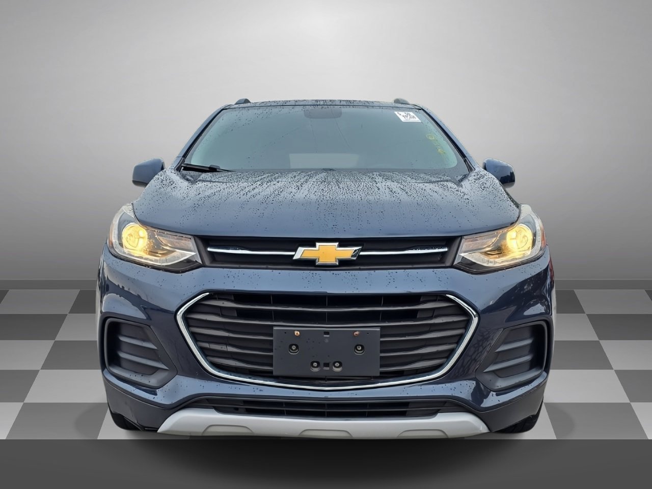 Used 2019 Chevrolet Trax LT FWD image 2