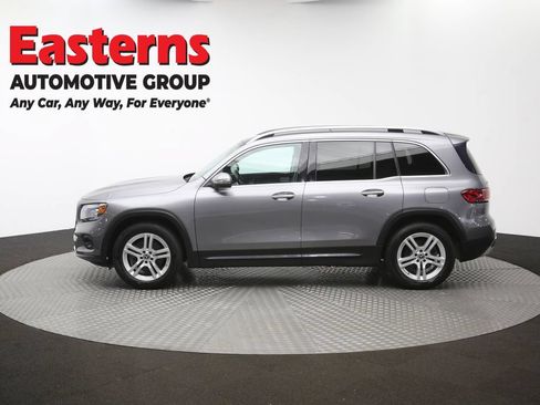 Used 2021 Mercedes-Benz GLB 250 4MATIC image 60