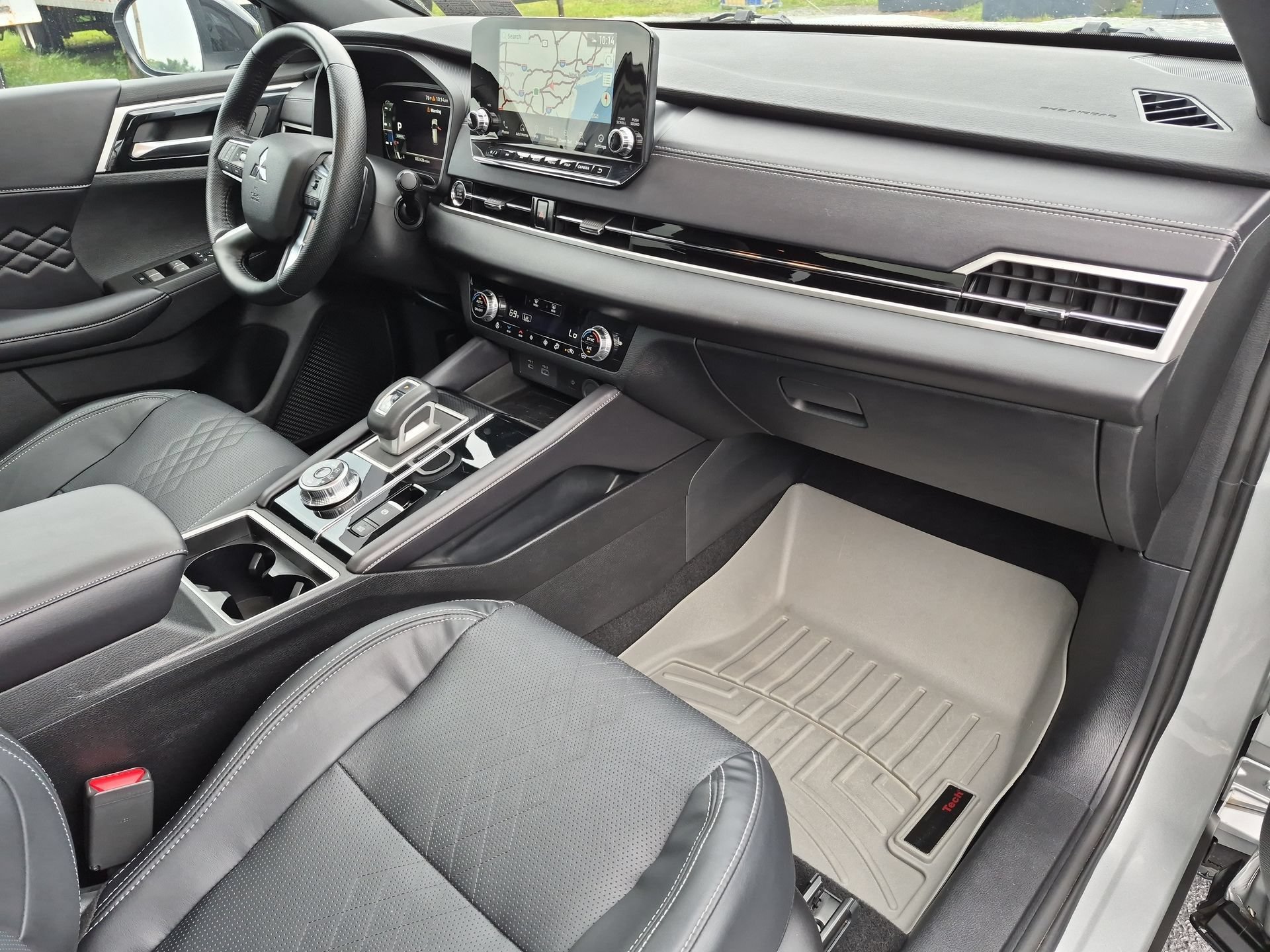 Used 2024 Mitsubishi Outlander SEL AWD/4WD image 30