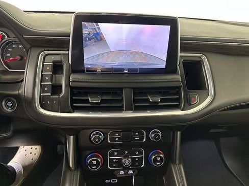 Used 2021 Chevrolet Suburban LS image 22