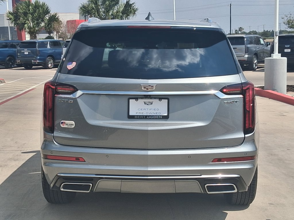 Used 2024 Cadillac XT6 Luxury w/ LPO, Floor Liner Package FWD image 5