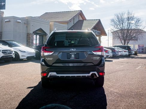 Used 2022 Subaru Forester Touring image 6