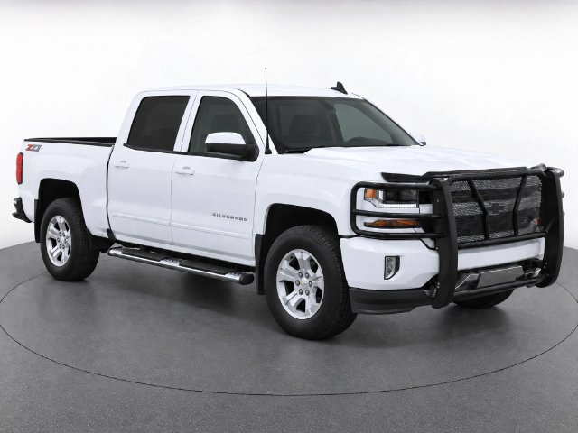 Used 2018 Chevrolet Silverado 1500 LT w/ All Star Edition AWD/4WD image 2
