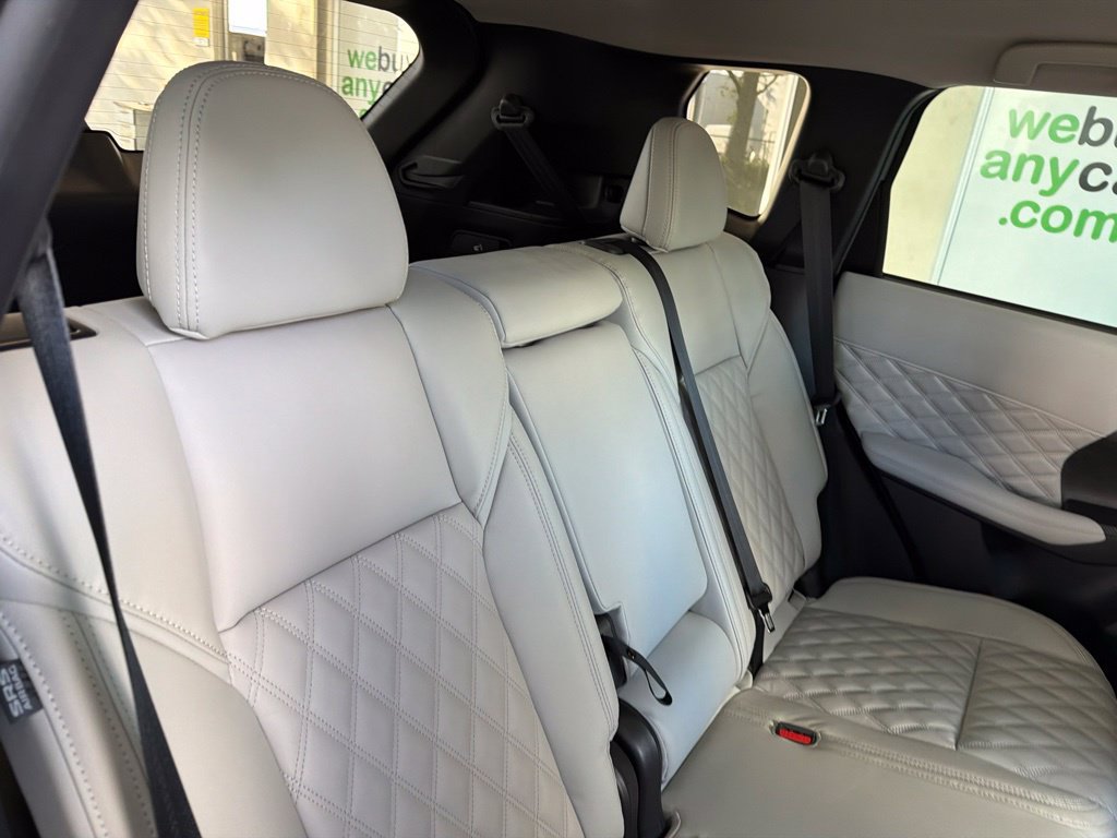 Used 2022 Mitsubishi Outlander SEL AWD/4WD image 31