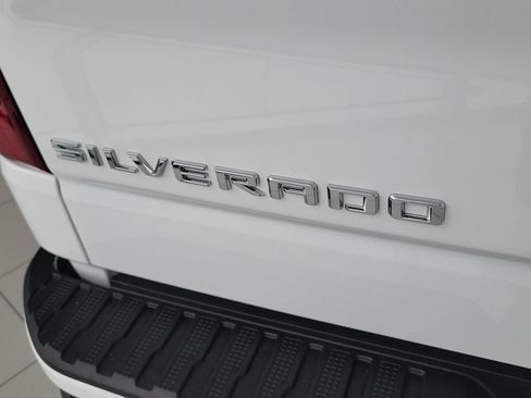 Used 2026 Chevrolet Silverado 1500 Custom RWD image 20