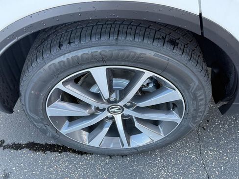 New 2026 Acura MDX w/ Technology Package AWD/4WD image 4