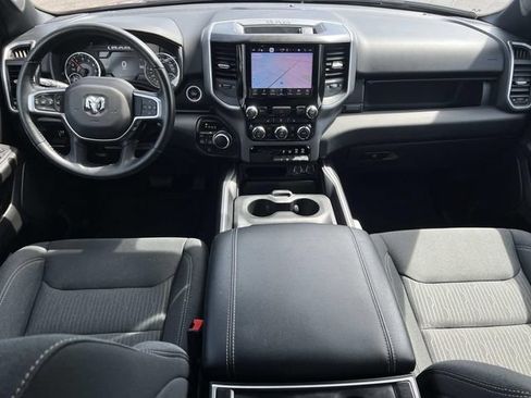 Used 2022 RAM 1500 Big Horn AWD/4WD image 11