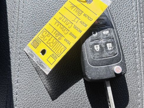 Used 2011 Chevrolet Cruze LT FWD image 16