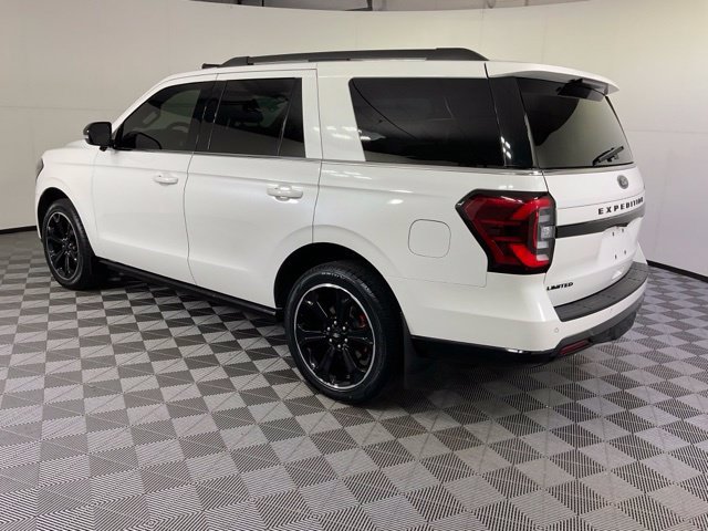 Used 2023 Ford Expedition Limited AWD/4WD image 4