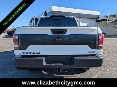 Used 2021 Nissan Titan PRO-4X w/ Pro-4x Convenience Package image 5