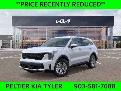 New 2026 Kia Sorento LX FWD image 1