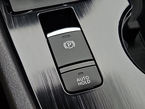 Certified 2023 Nissan Rogue SV AWD/4WD image 23