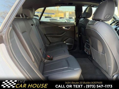 Used 2021 Audi Q8 Premium Plus w/ Premium Plus Package image 21