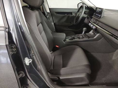 Certified 2023 Honda Civic EX image 28