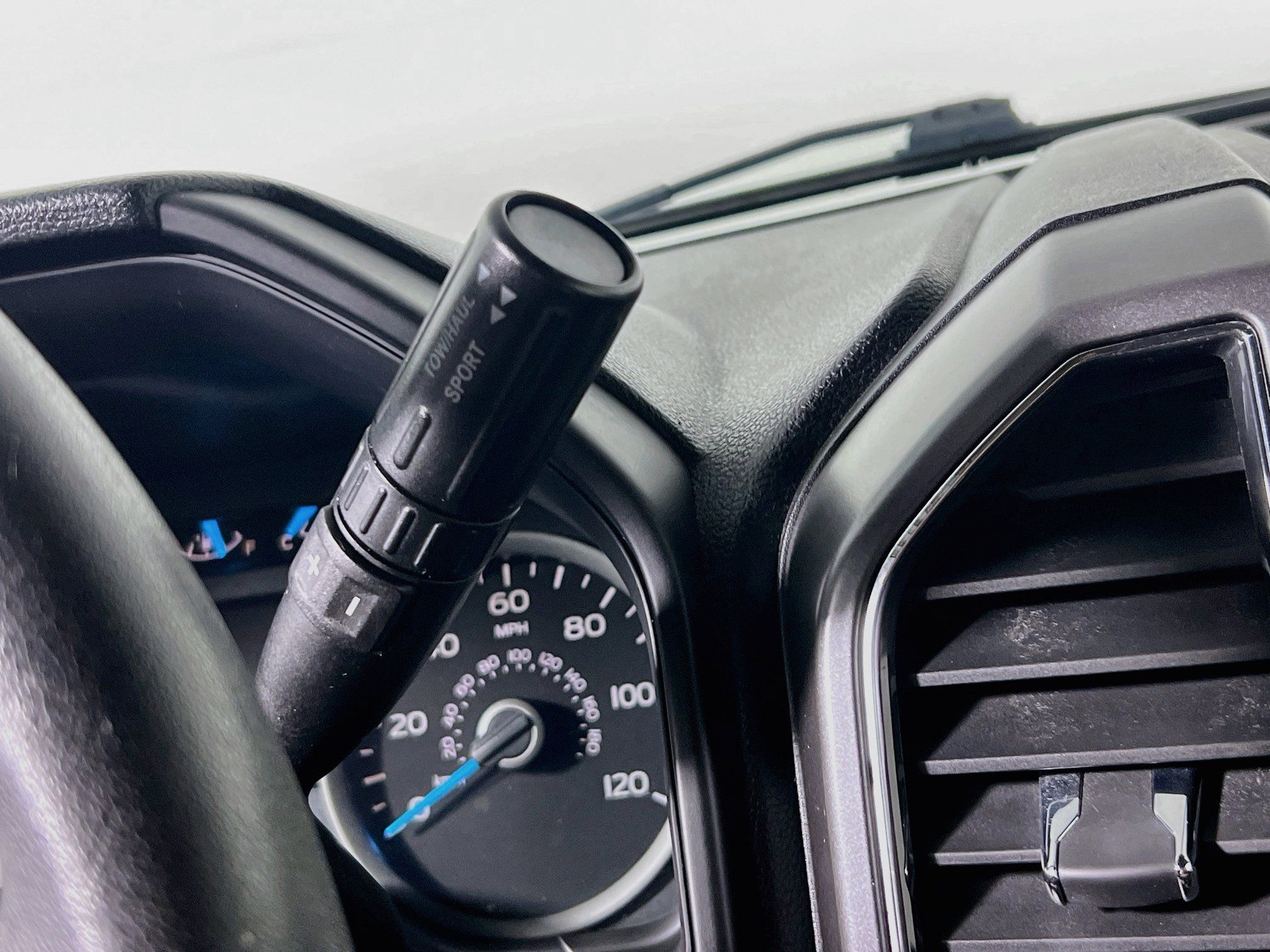 Used 2017 Ford F150 XLT RWD image 23