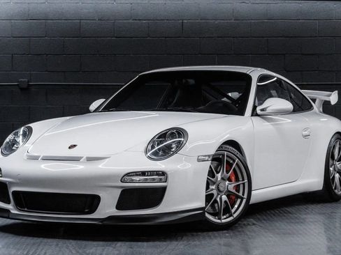 Used 2010 Porsche 911 GT3 RWD image 1