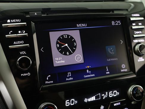 Used 2019 Nissan Murano S image 40