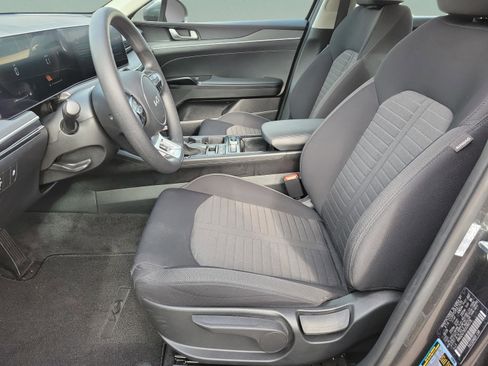 Used 2025 Kia K5 LXS image 13