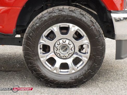 Used 2022 Ford F350 Lariat w/ Lariat Ultimate Package image 11