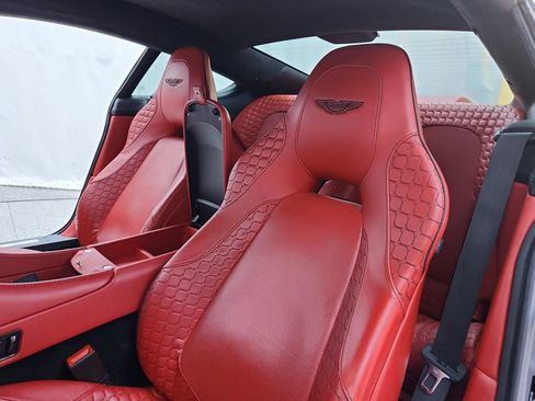 Used 2014 Aston Martin Vanquish Coupe RWD image 15