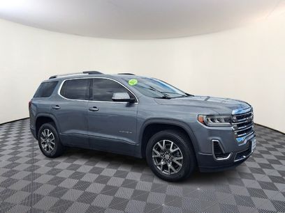 Used 2022 GMC Acadia SLE w/ Driver Convenience Package