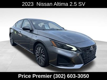 Used 2023 Nissan Altima 2.5 SV