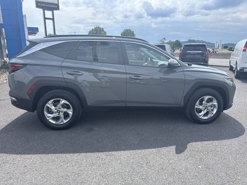 Used 2024 Hyundai Tucson SEL AWD/4WD image 2