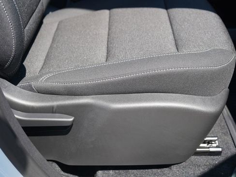 New 2026 Chevrolet Traverse LT w/ Driver Confidence Package image 20