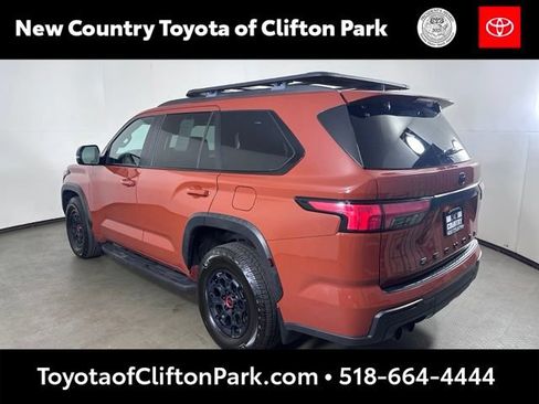 Used 2024 Toyota Sequoia TRD Pro AWD/4WD image 5