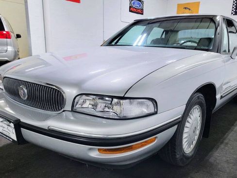 Used 1999 Buick Le Sabre Custom w/ Prestige Opt Pkg FWD image 39
