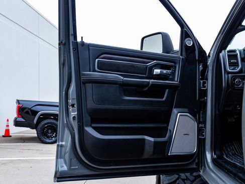 Used 2026 RAM 3500 Laramie image 37