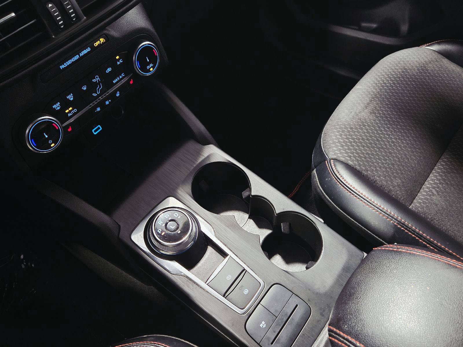 Certified 2023 Ford Escape ST-Line Select AWD/4WD image 25