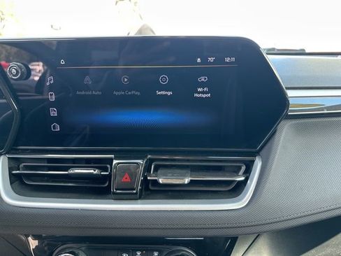 Used 2025 Chevrolet TrailBlazer LT image 18