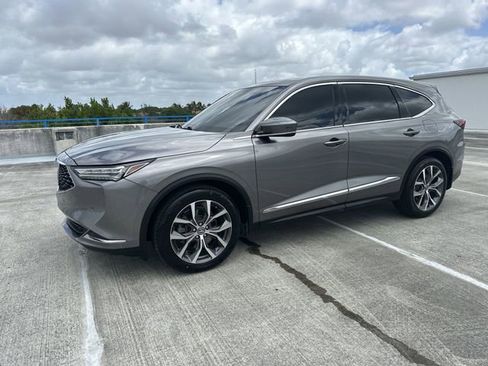 Used 2023 Acura MDX FWD w/ Technology Package image 16