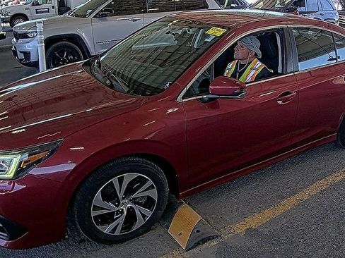 Used 2020 Subaru Legacy Premium AWD/4WD image 4