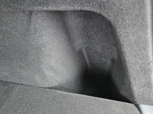 Used 2023 Tesla Model Y Long Range image 59