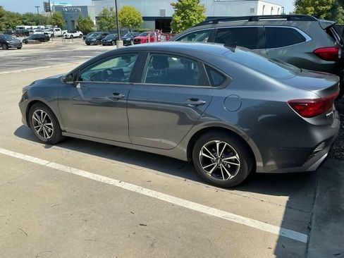 Used 2024 Kia Forte LXS FWD image 6