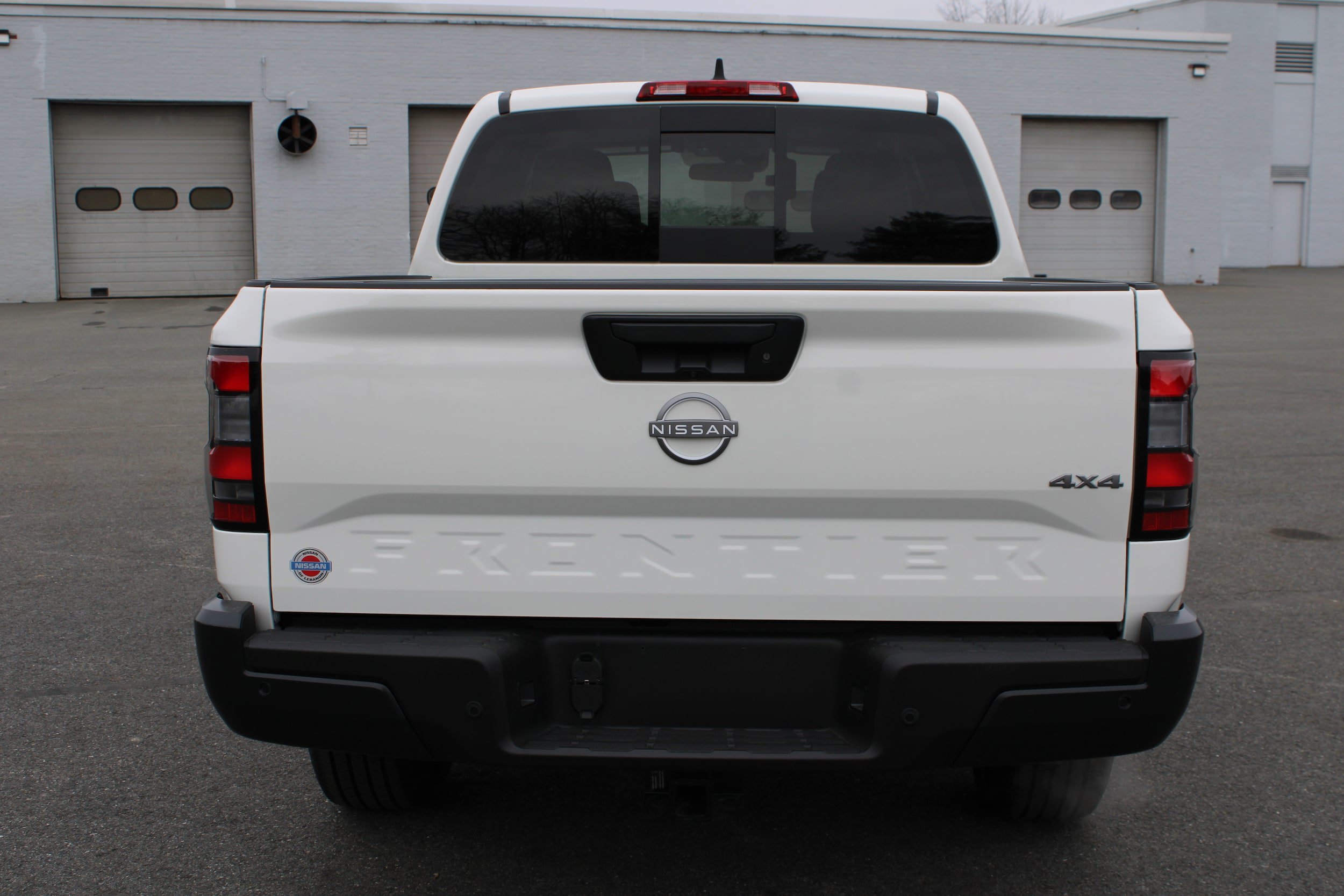 Used 2026 Nissan Frontier S w/ S Utility Package AWD/4WD image 9