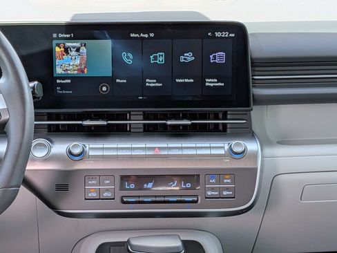 Used 2025 Hyundai Kona SEL FWD image 18