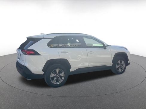 Used 2025 Toyota RAV4 XLE image 15