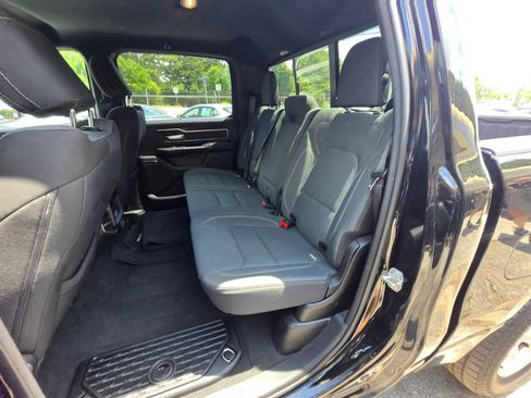 Used 2021 RAM 1500 Big Horn AWD/4WD image 9