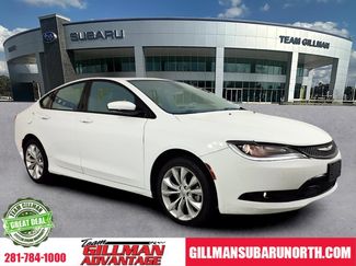 Used 2015 Chrysler 200 S FWD video 1