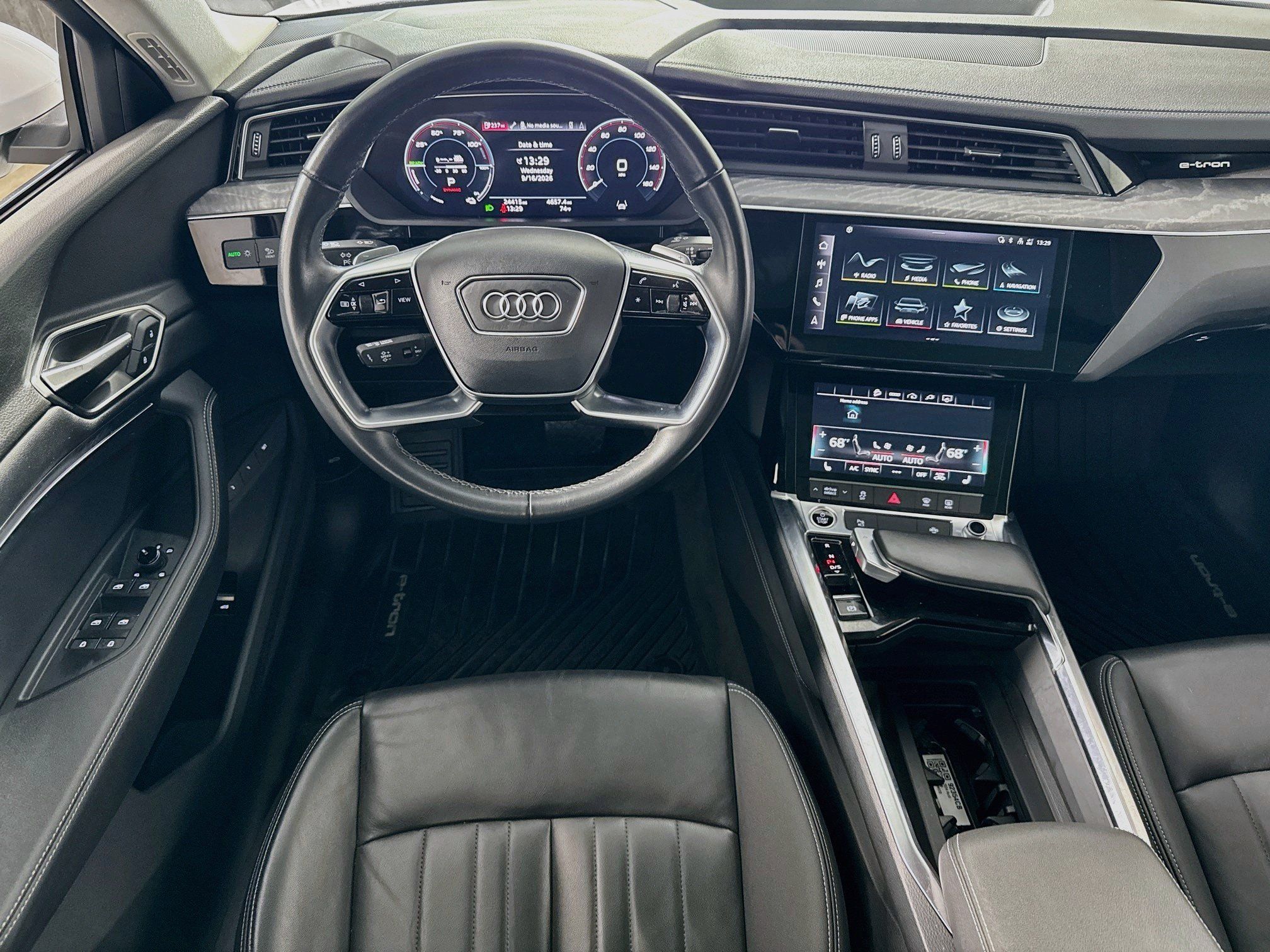 Used 2024 Audi Q8 e-tron Premium AWD/4WD image 24