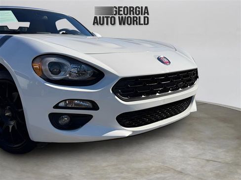 Used 2017 FIAT 124 Spider Lusso image 13