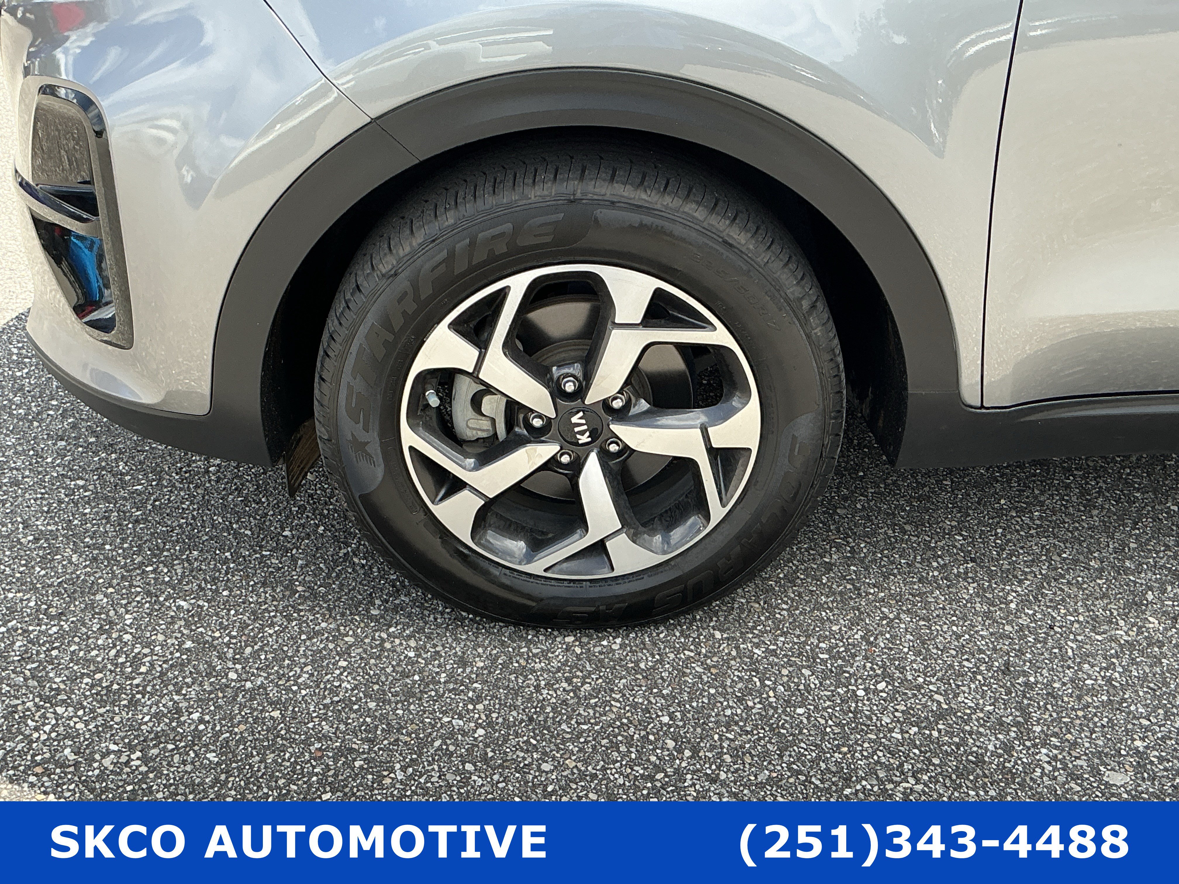 Used 2021 Kia Sportage LX w/ LX Fwd Popular Package image 9