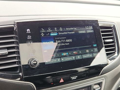 Certified 2022 Honda Passport TrailSport image 16